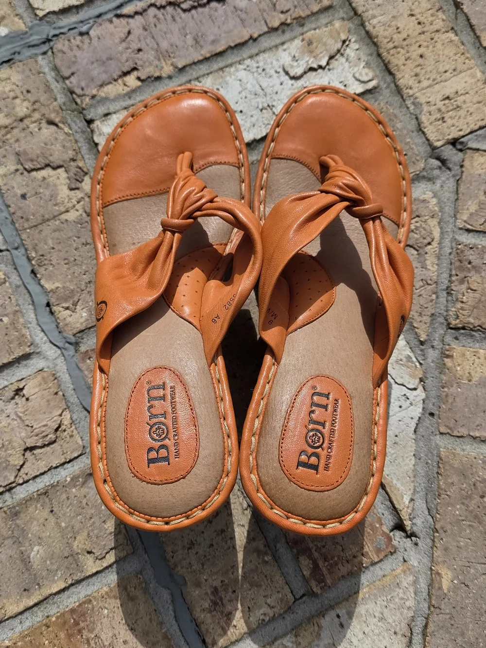 Born cetina orange